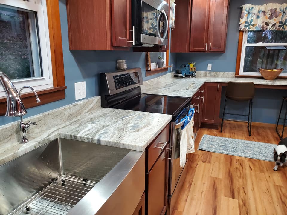 NATURAL STONE COUNTERTOPS